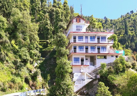 Fortune Heights Homestay Dalhousie