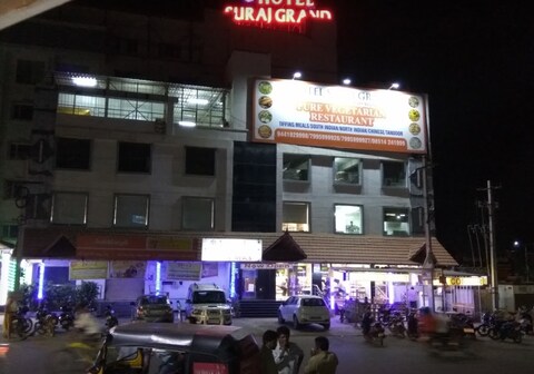 Hotel Suraj Grand