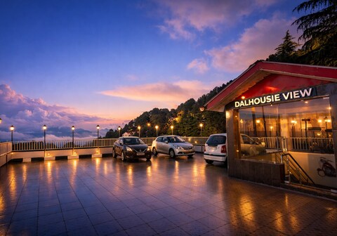 Hotel Dalhousie View