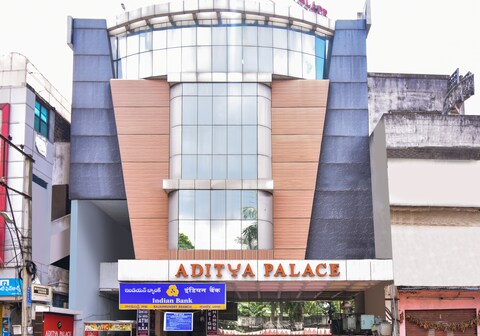 Hotel Aditya Palace