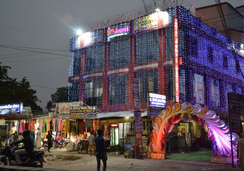 Hotel janvi international inn