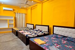 Shri Raghupati Guest House, Ayodhya Shri Raghupati Guest House, Ayodhya