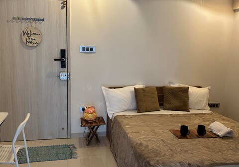 Zen LuxStudio Balewadi High St