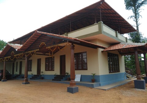 Coffee Mist Homestay | Rooms & Caretaker