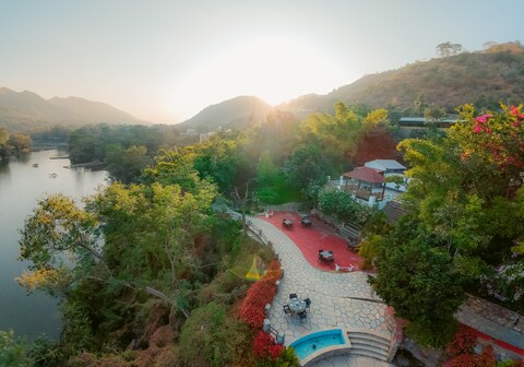 Kumbhalgarh Forest Retreat - Best Located Lake Facing Resort In Kumbhalgarh
