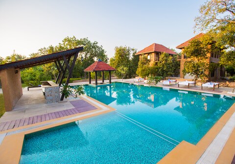 VANNRAJ RESORT AND SPA