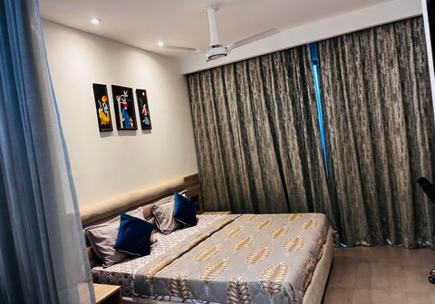 Luxury apartment at supernova