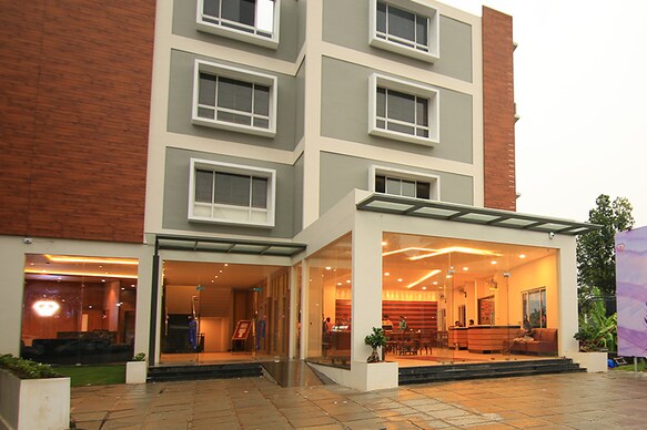 Le Sapphire