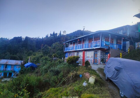 Ice View Homestay