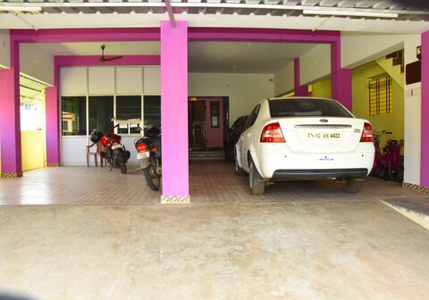 Janaki ammal Home stay