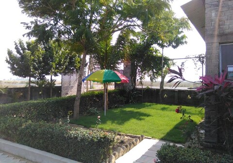 SAMRIDDHI HIGHWAY INN