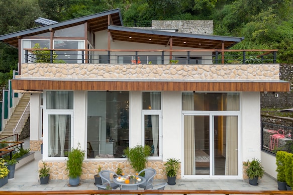 ELIVAAS 2 BHK with Terrace & Lake View | Antarmann Casa Ember