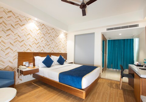 The Orion Plaza - Nehru Place