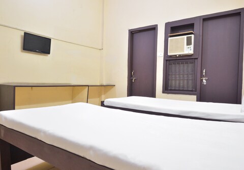 Celebration Hotel & Restaurant