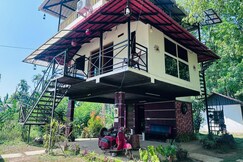 Sansrees Piller Cottage | River and Mountain View, Wayanad Sansrees Piller Cottage | River and Mountain View, Wayanad