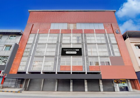 Super Townhouse Oak Mangalore