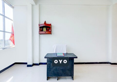 Hotel O Kanha galaxy brothers group