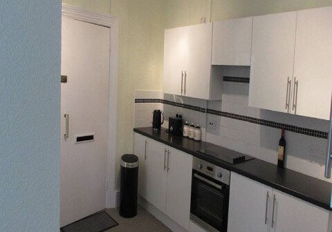 Contemporary Ensuite Fab Location