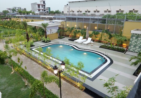 Royal Resortica Lucknow