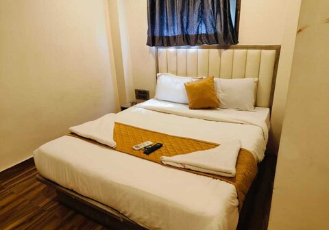 HOTEL ROYCE BKC