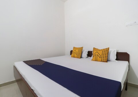 Hotel O MCK Rooms