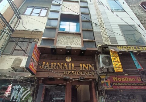 Hotel Jarnail Inn Residency (5 min Walk from Golden Temple)