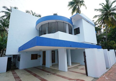 Manacaud House