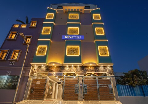 FabHotel Saravana Shelters Residency - Nr Tambaram Railway Station