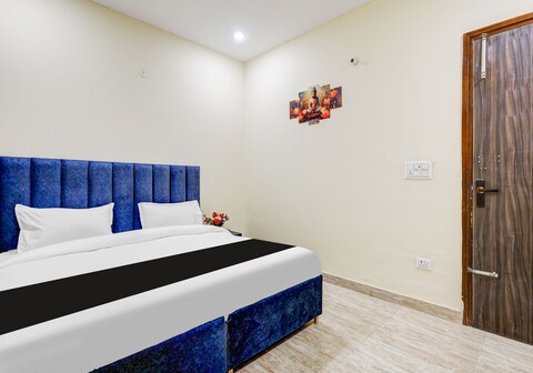 Hotel O YUVI