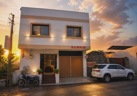 Rk House