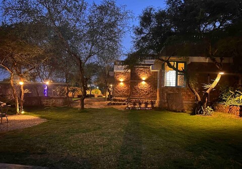 Farm with Insta-Worthy Pool | Bonfire & BBQ | Cook