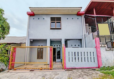 Hotel O Homestay Dinda Syariah Near Masjid Al Amin