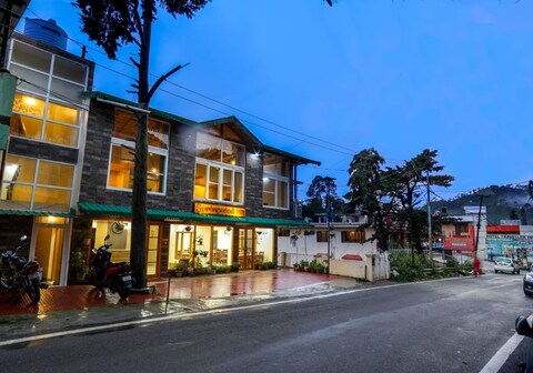 Springwood Inn Near Kainchi Dhaam 8kms