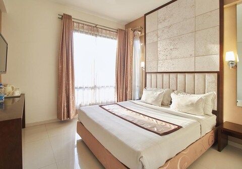 HOTEL EXECUTIVE SILVER INN