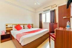 OYO 18604 Puthens Capitol Inn, Cochin OYO 18604 Puthens Capitol Inn, Cochin