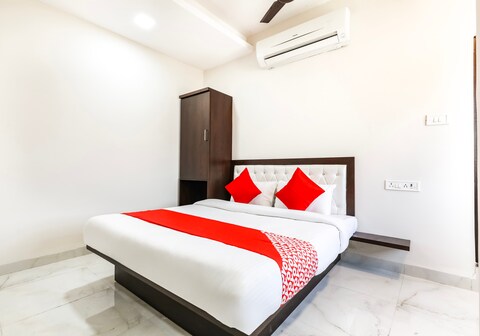 Hotel O Royal Palace Inn