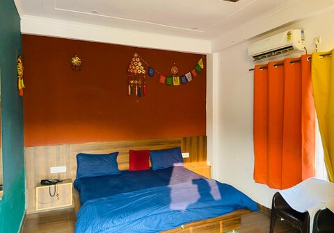 Sai Ganga Cottage and Hotel