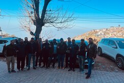 Vanshika Homestay | Rooms & Kitchen, Kasauli Vanshika Homestay | Rooms & Kitchen, Kasauli