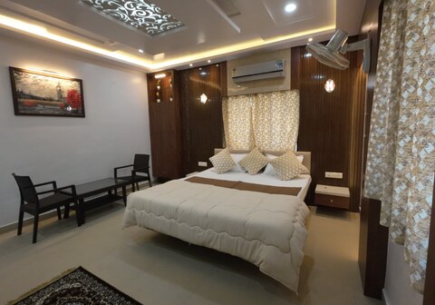 Shri Shine Home Stay