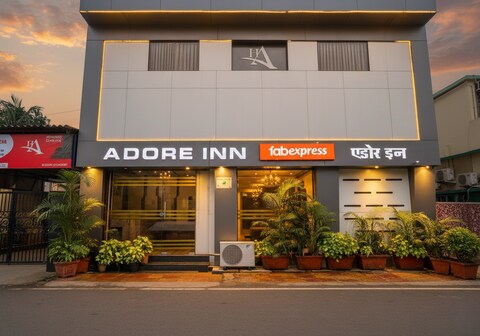 FabExpress Adore Inn - Nr. Mumbai International Airport