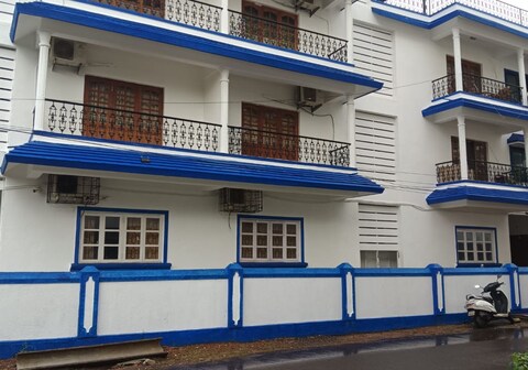 Candolim Palms Service Apartments
