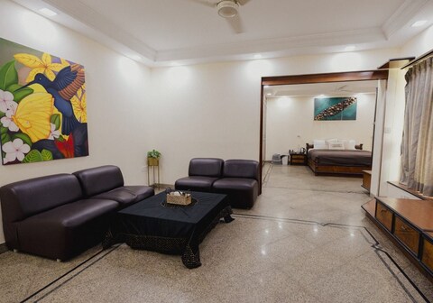 Stylish 3BH in Dadar