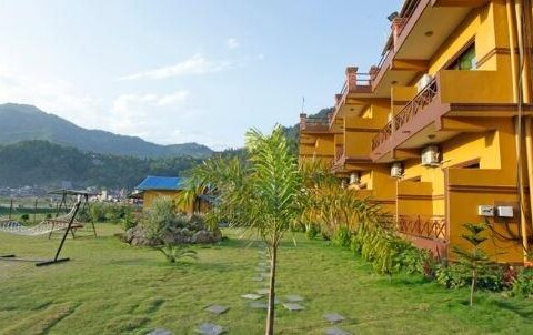 Hotel Lakefront (P) Ltd