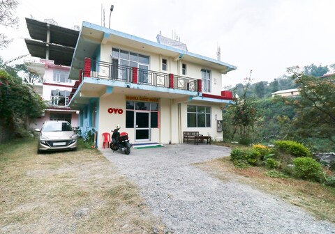 Hotel O Rishika Guest House