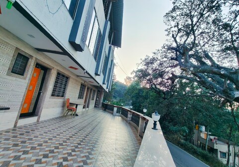 Panchgani Crown Hotel