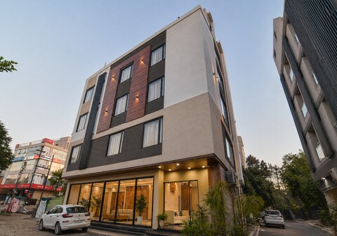 Aceotel Select Virat, Vijay Nagar