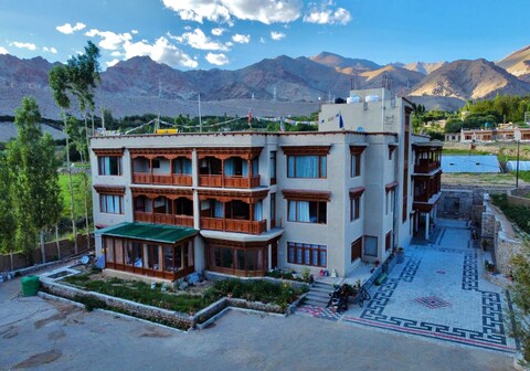 Ladakh Heights| 20 mins from Leh Airport
