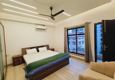 Leafyinn Elite Abode 3BHK