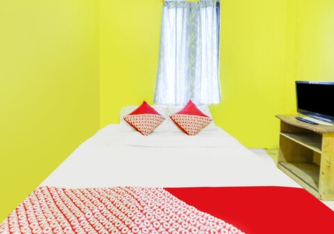 Hotel O Emes Jaya HomestayNearSamsung Electronic Indonesia PT