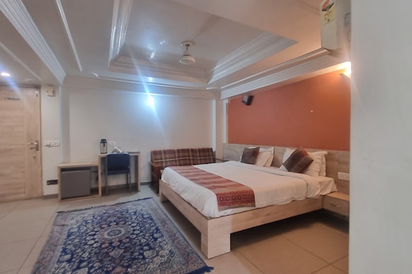 Hotel Lajwanti